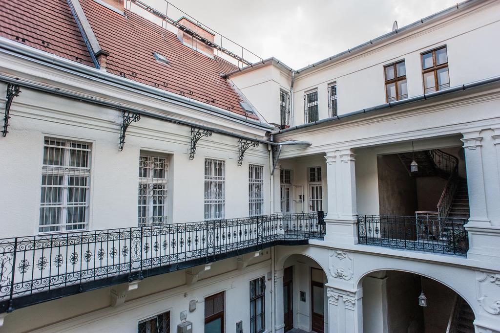 All In Apartman Budapest Eksteriør billede