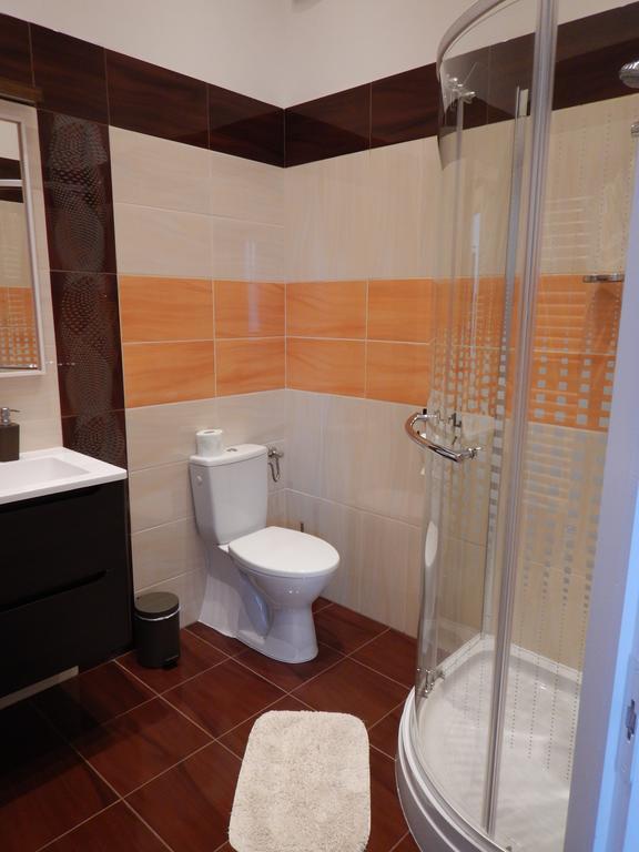 All In Apartman Budapest Værelse billede